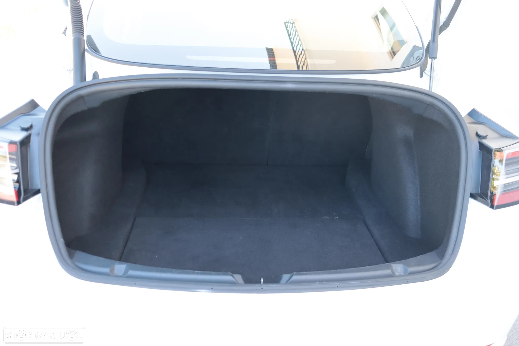 Tesla Model 3 Long Range AWD Dual Motor Performance - 27