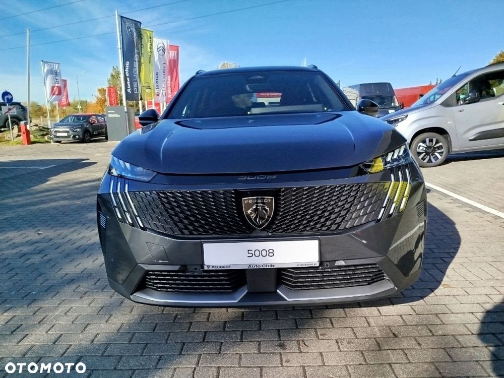 Peugeot 5008 - 10