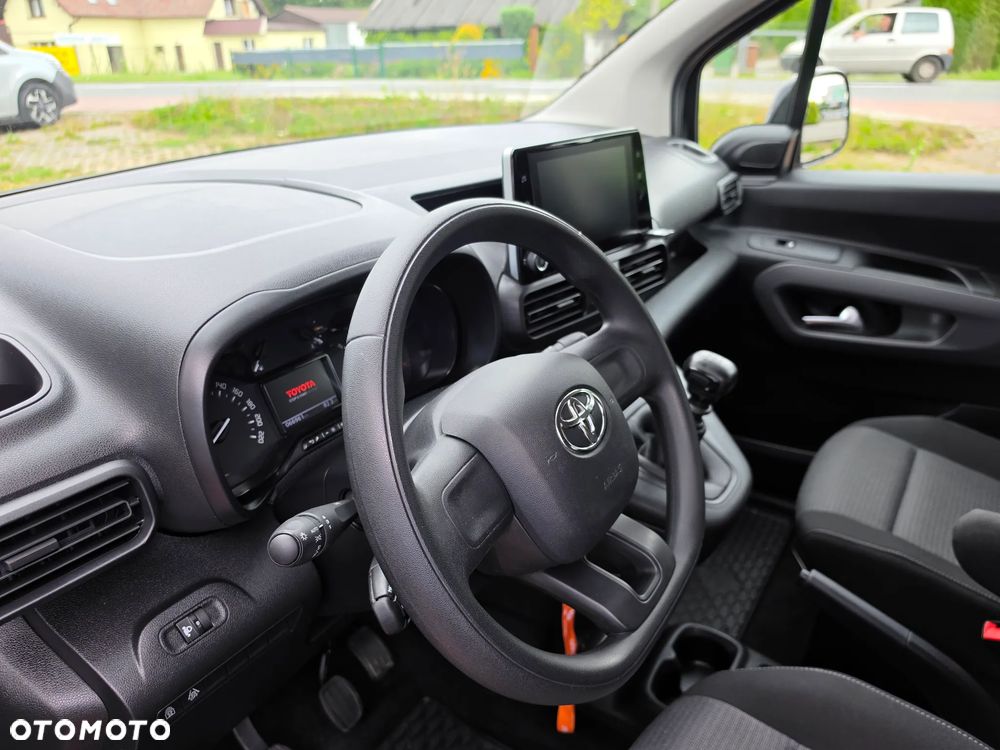 Toyota Proace City Verso 1.5 D-4D Business - 24