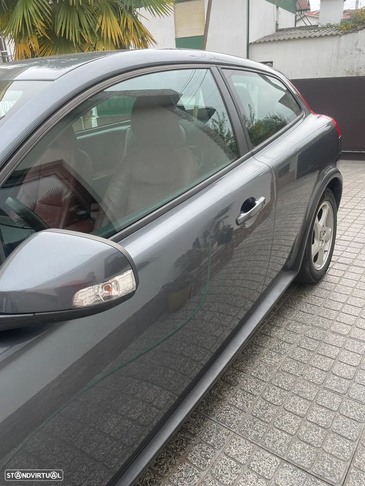Volvo C30 1.6 D Drive 99g Summum Start/Stop - 21