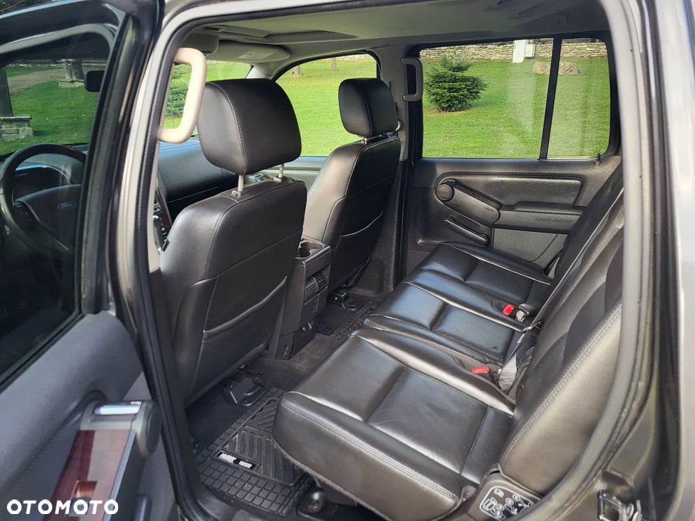 Ford Explorer 4.6 4WD - 10