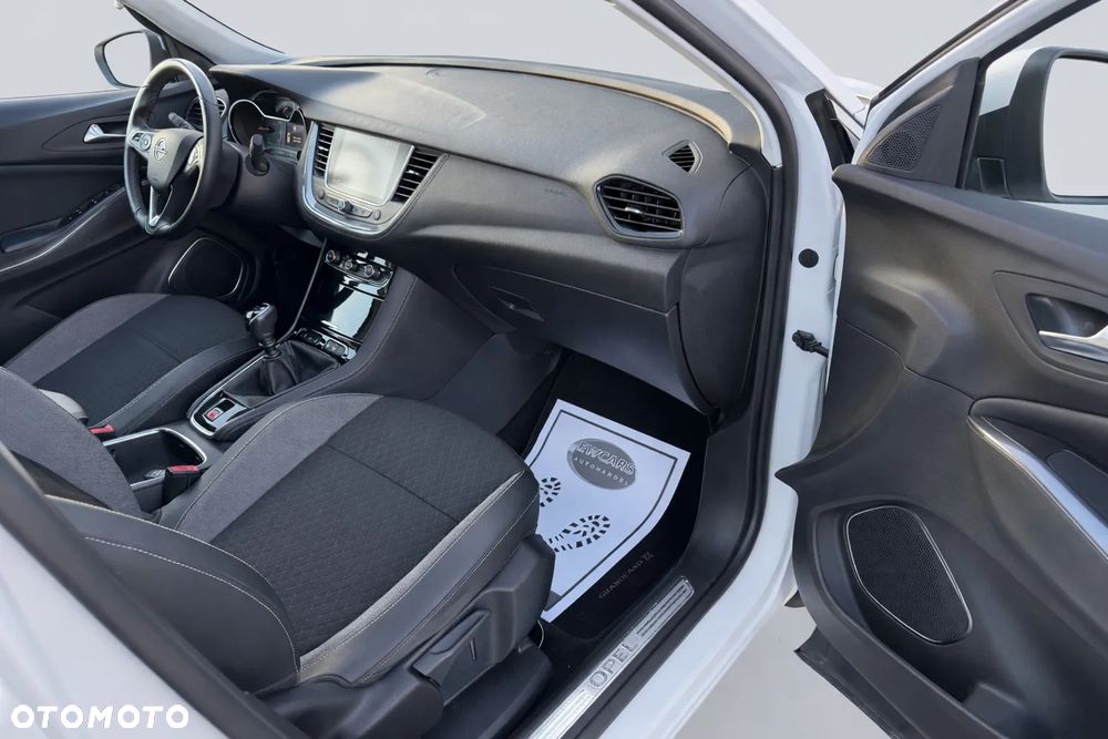 Opel Grandland X 1.2 Start/Stop Edition - 28