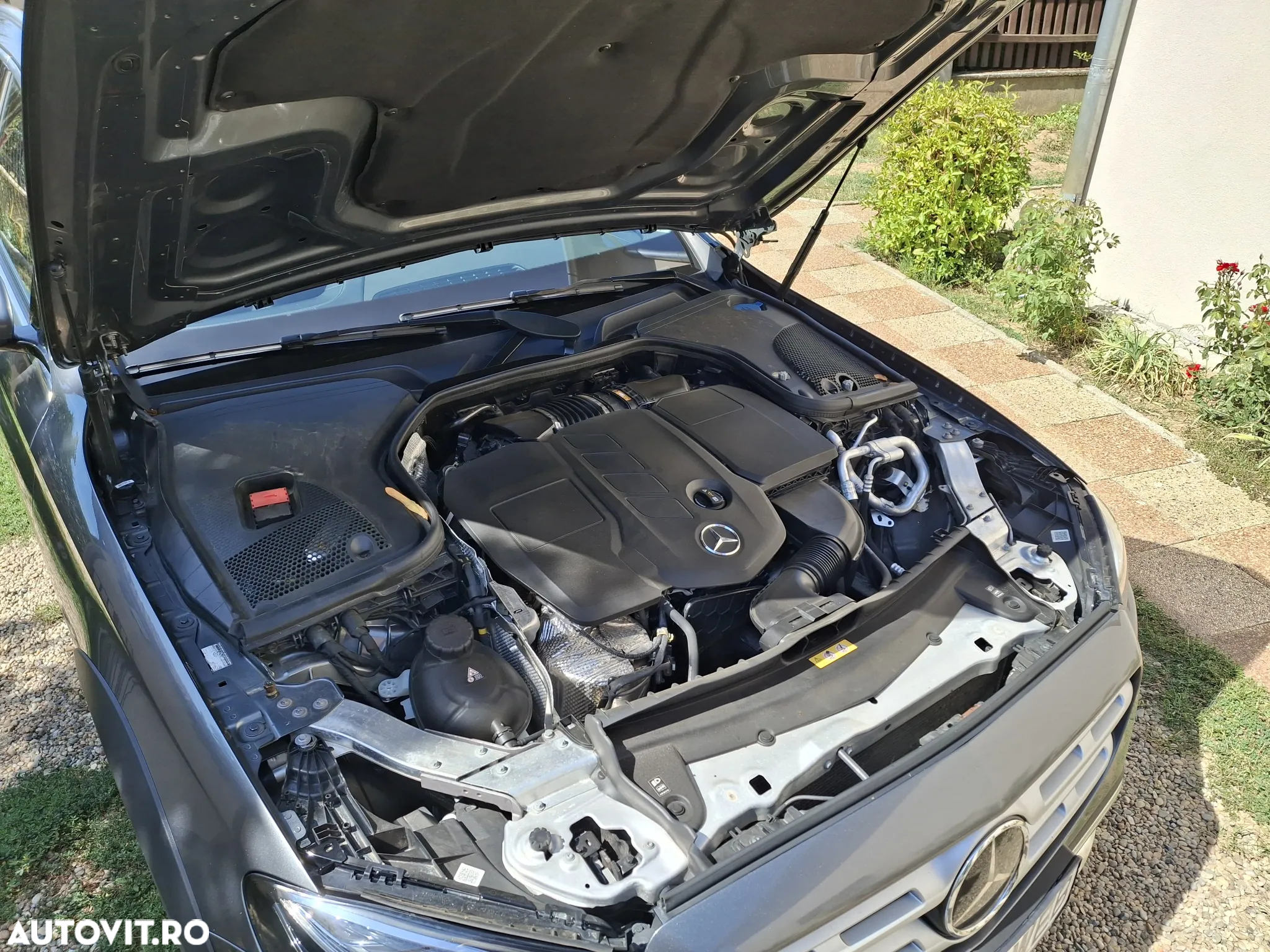 Mercedes-Benz E 220 d All-Terrain 4MATIC Aut. - 9