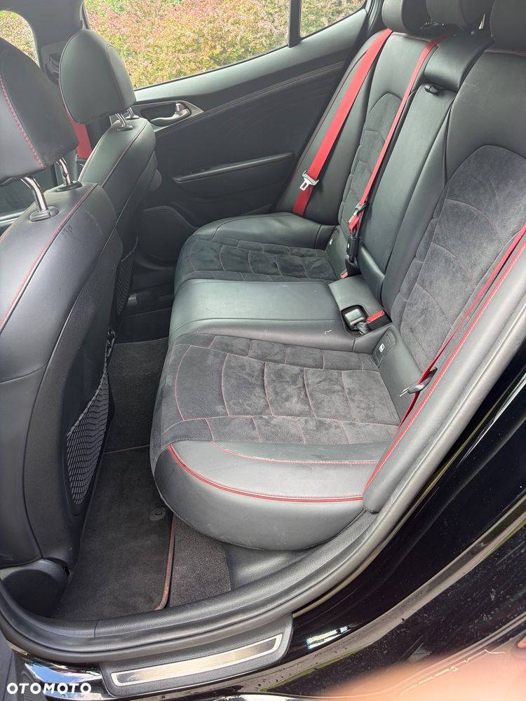 Kia Stinger 3.3 T-GDI AWD OPF GT - 7
