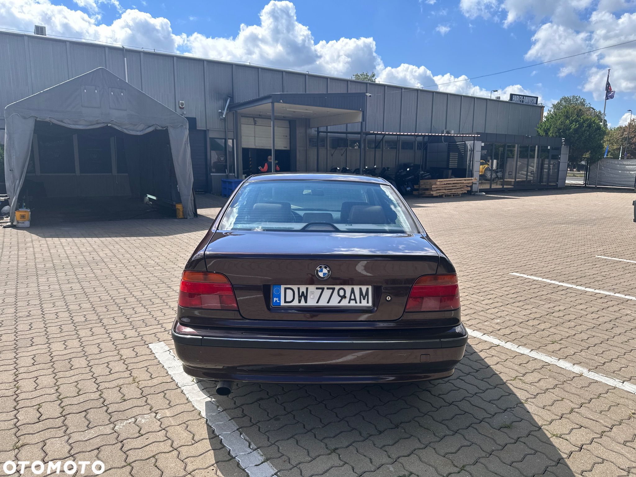 BMW Seria 5 523i - 5
