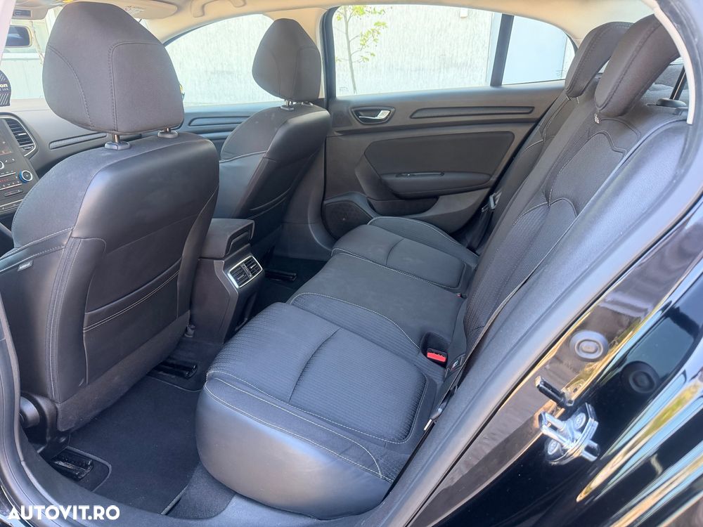 Renault Megane Blue dCi 116 EDC Intens - 9