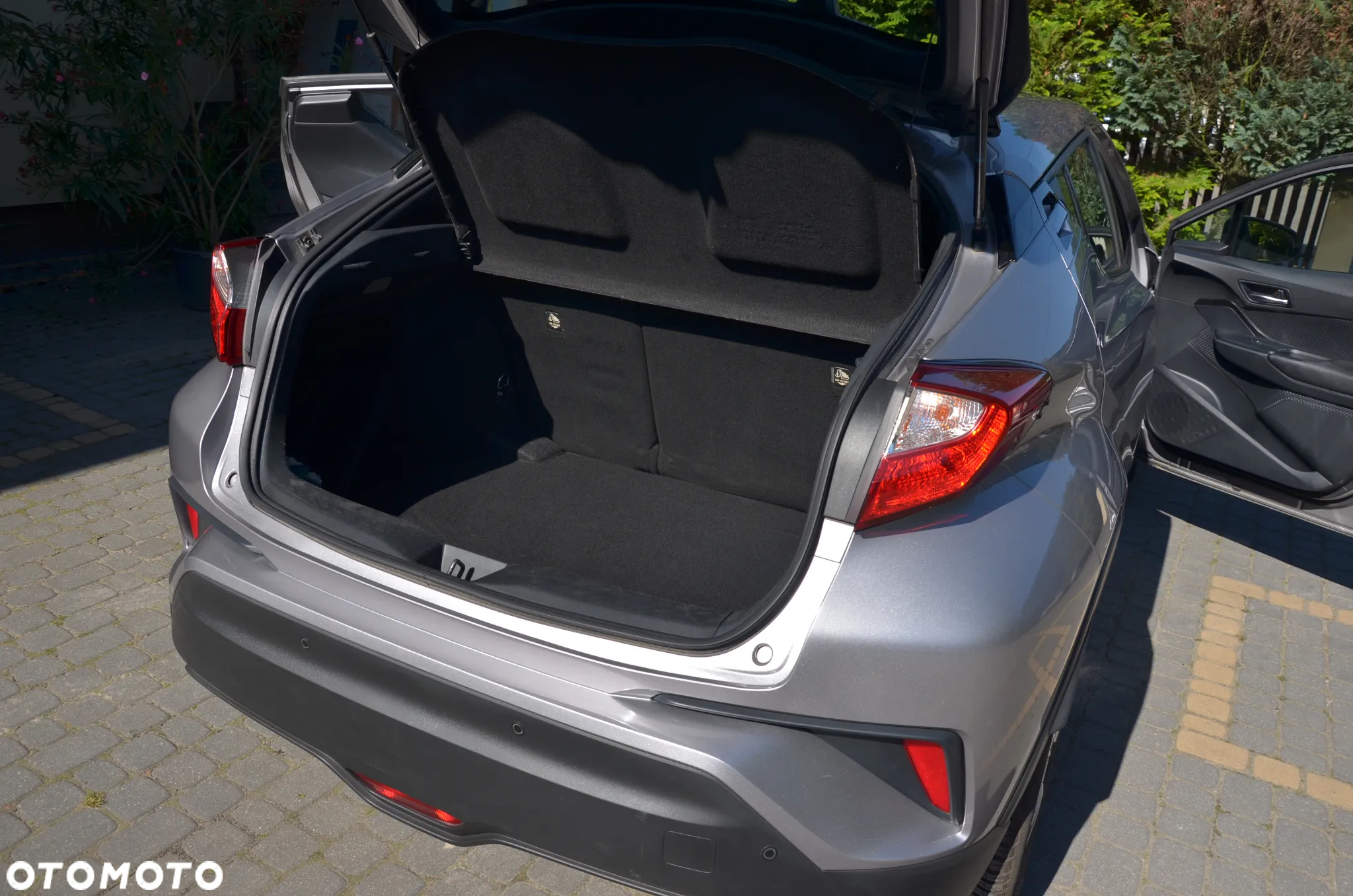 Toyota C-HR - 31