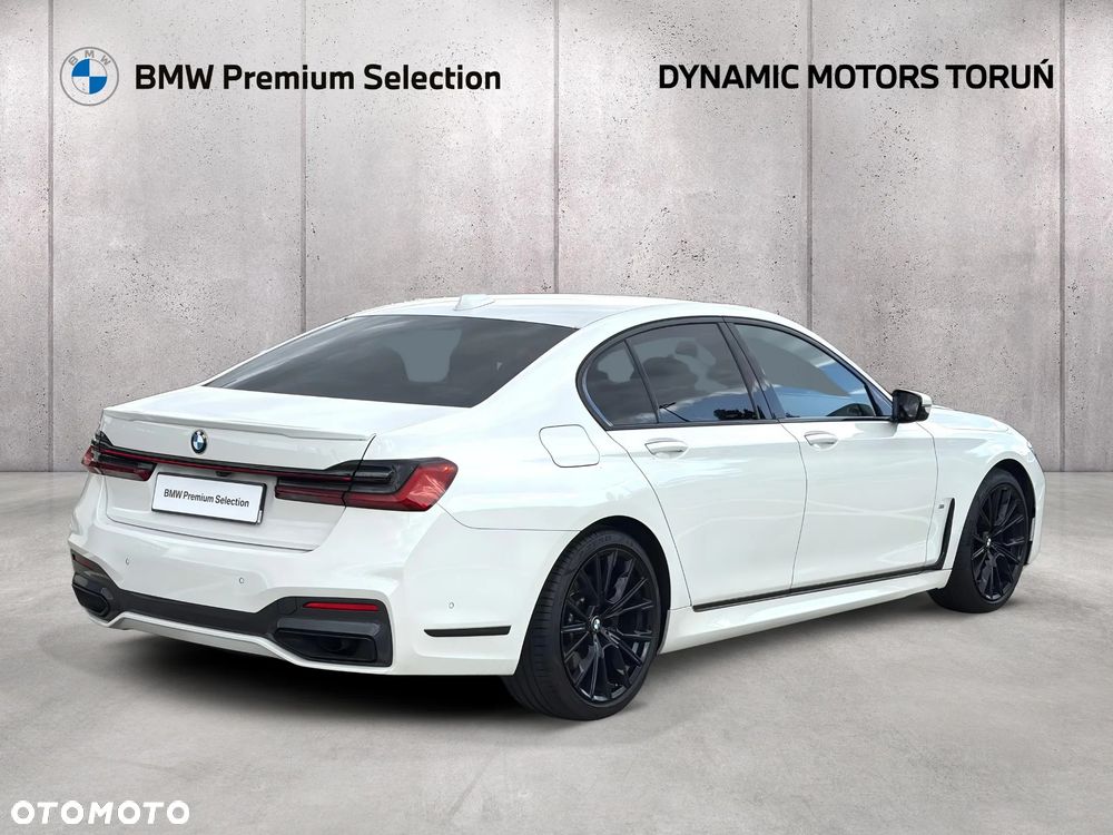BMW Seria 7 740d xDrive mHEV sport - 3