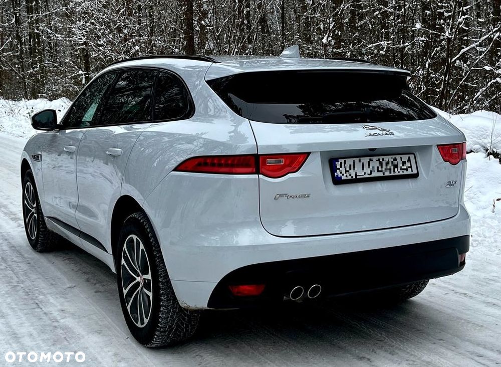 Jaguar F-Pace 2.0 i4D AWD R-Sport - 14