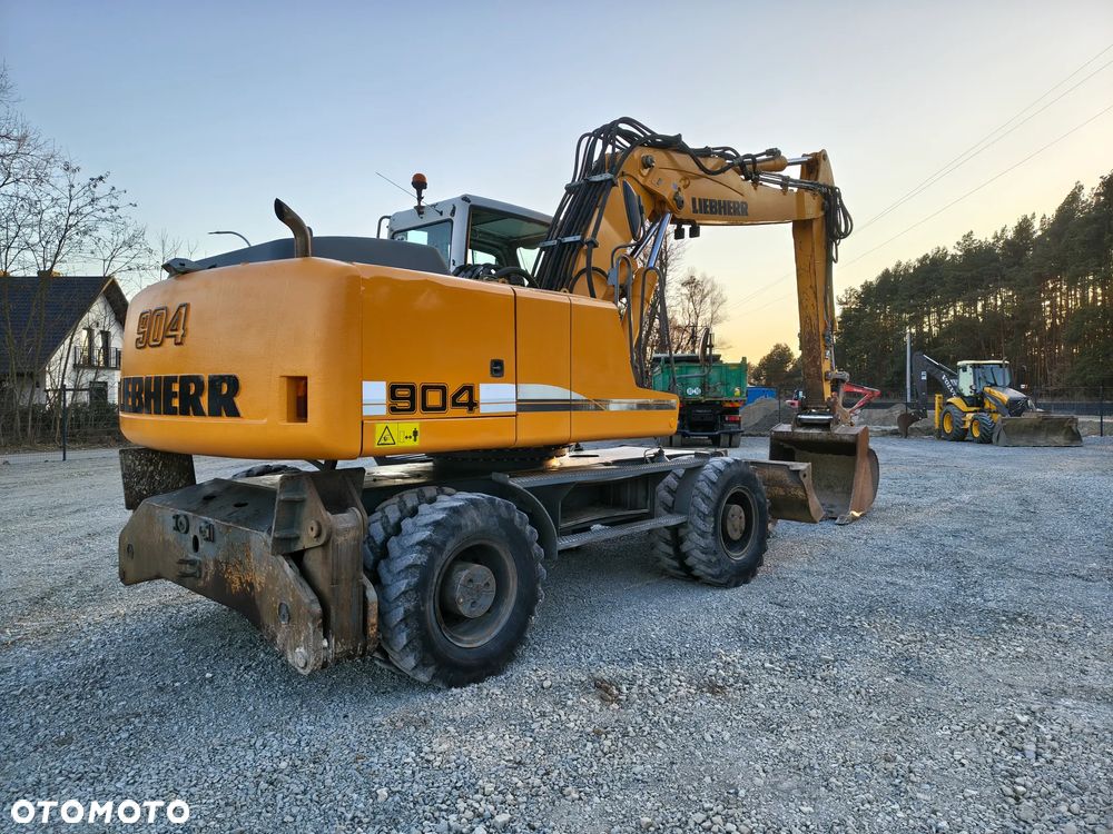 Liebherr A904C Litronic Koparka kołowa - 4
