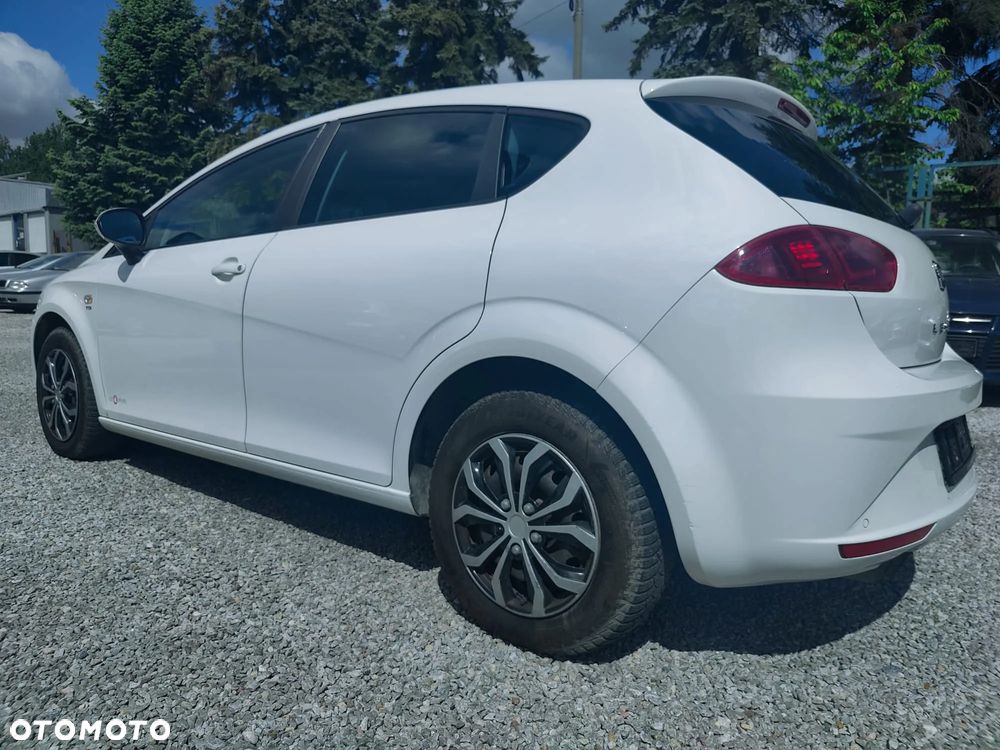 Seat Leon 2.0 TDI DPF Style Copa - 4