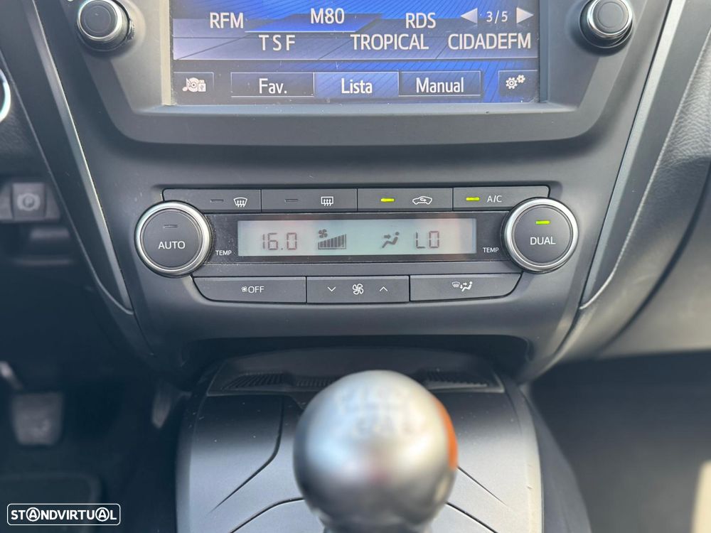 Toyota Avensis SW 2.0 D-4D Luxury+Navi - 34