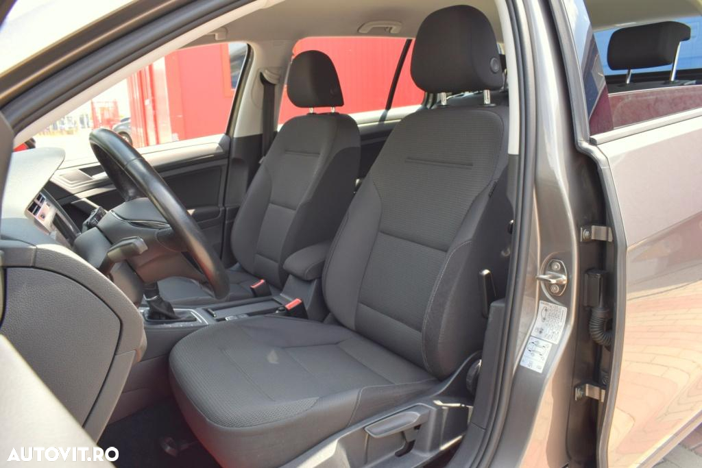 Volkswagen Golf 1.0 TSI OPF DSG Comfortline - 11