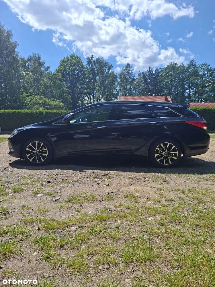 Hyundai i40 1.7 CRDi Premium DCT - 2