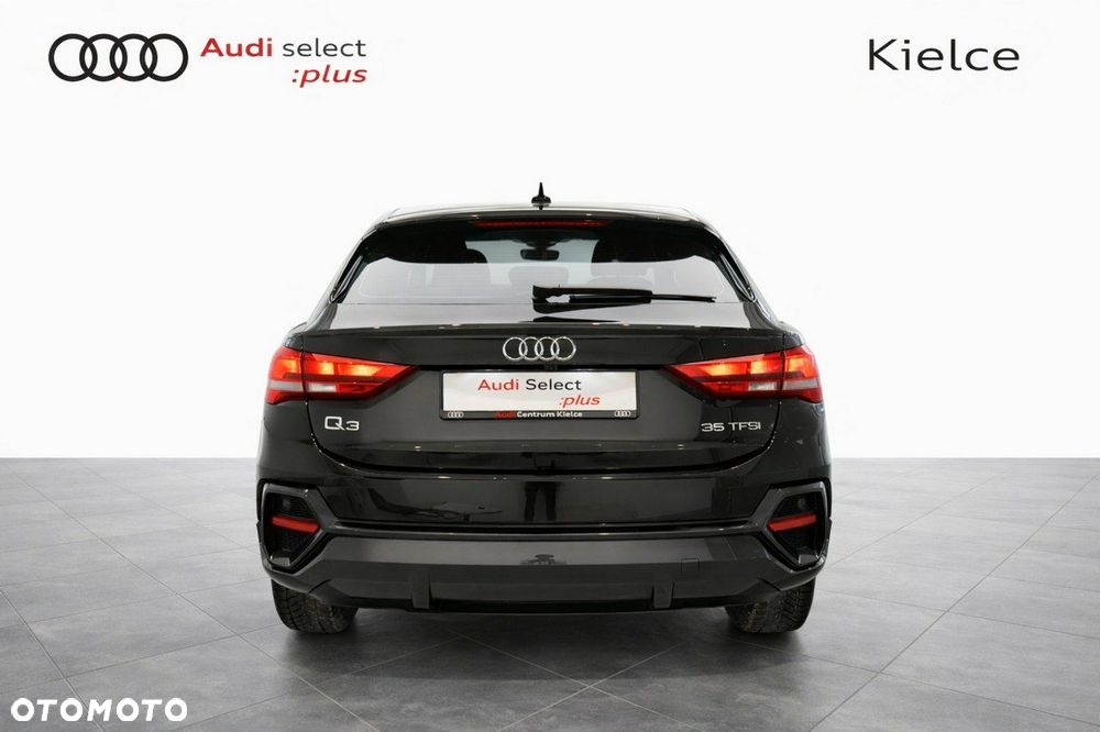 Audi Q3 Sportback - 4