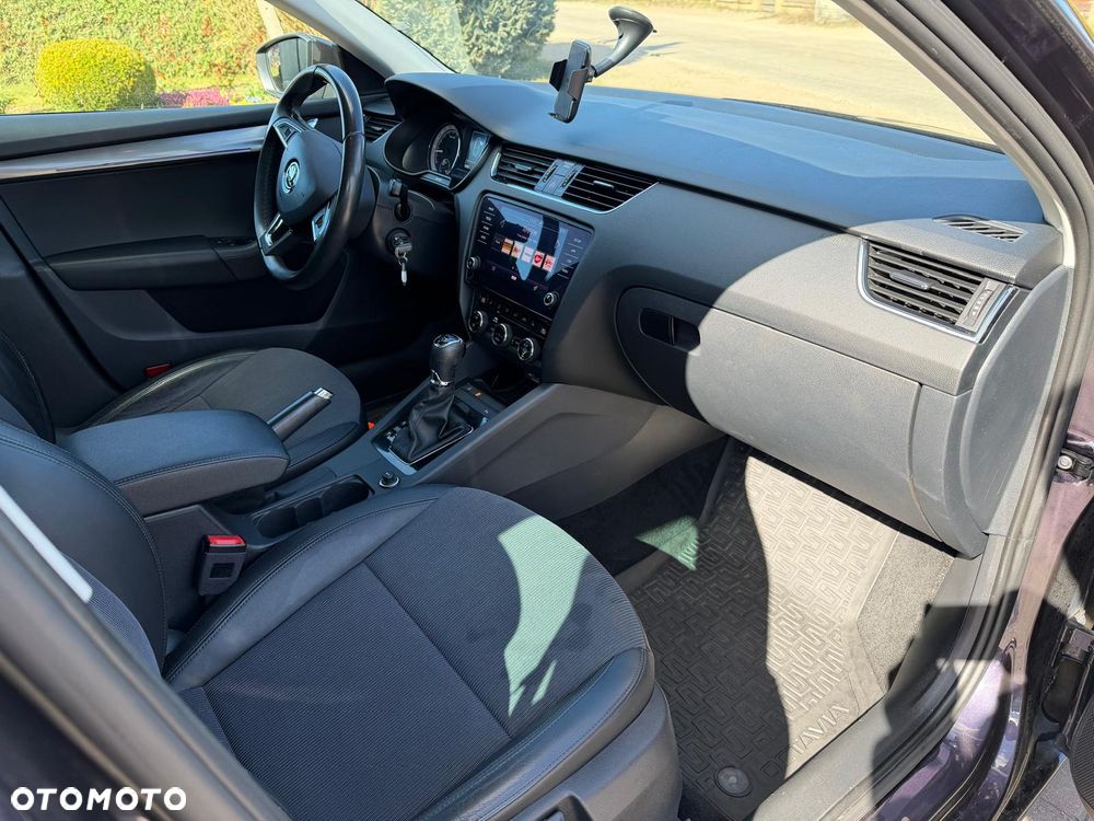Skoda Octavia 2.0 TDI SCR Style DSG - 12