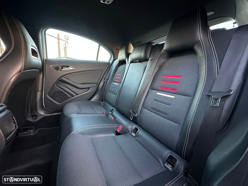 Mercedes-Benz A 180 d BlueEFFICIENCY Edition - 8