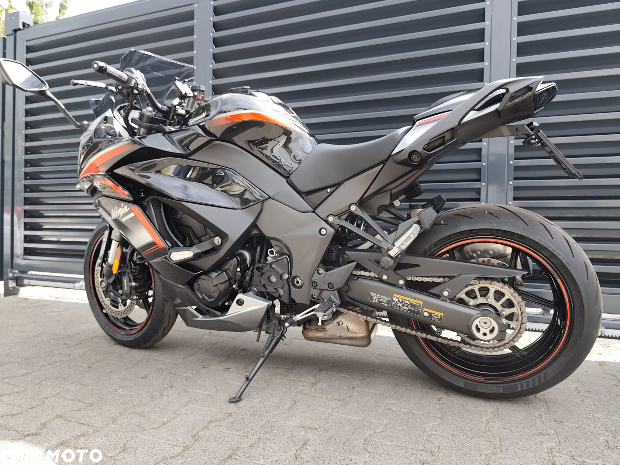 Kawasaki Ninja 1000 SX - 36