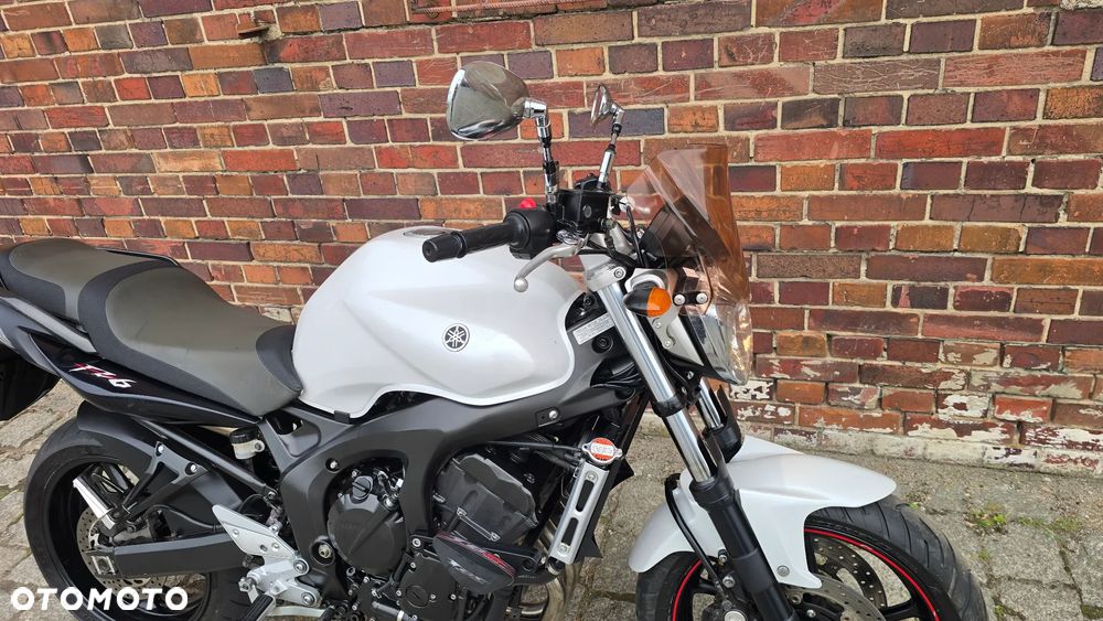 Yamaha FZ6 - 31