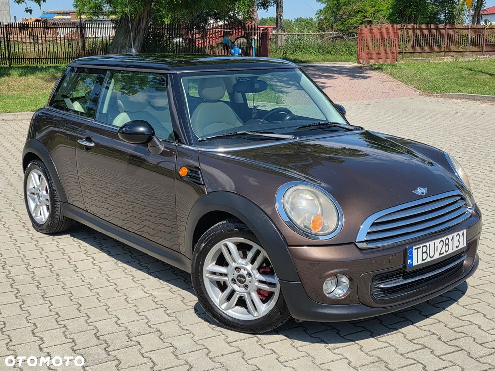 MINI Cooper Standard - 1