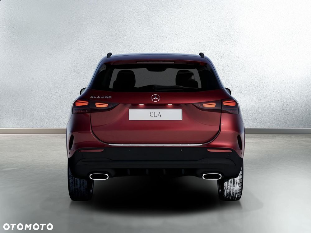 Mercedes-Benz GLA 200 mHEV 7G-DCT - 5