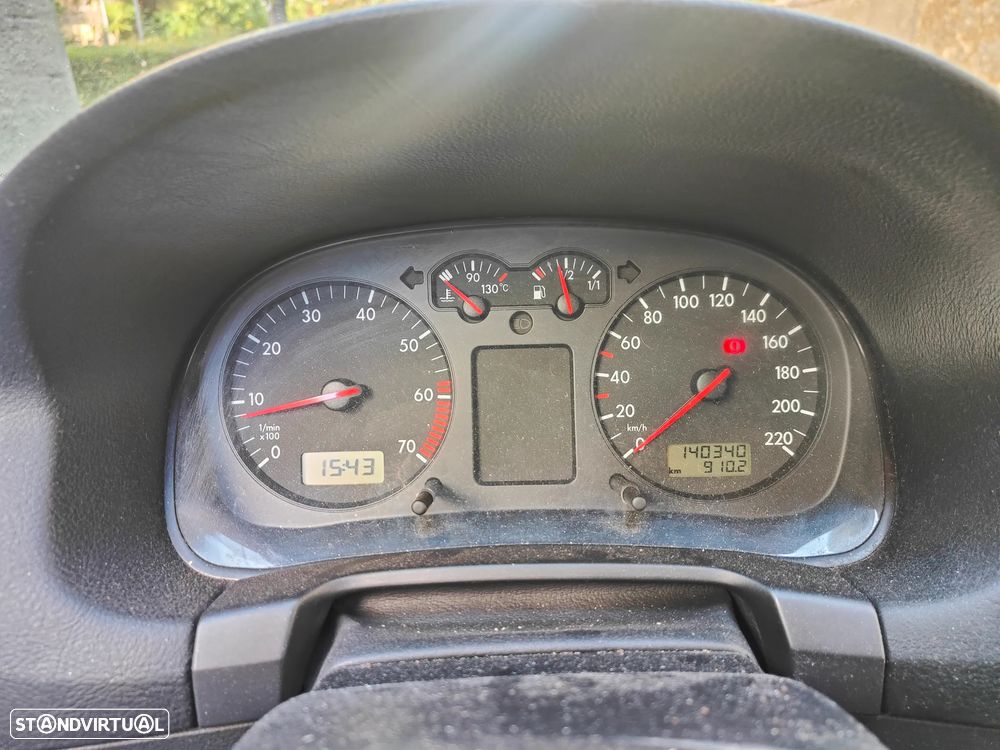 VW Golf Variant - 5