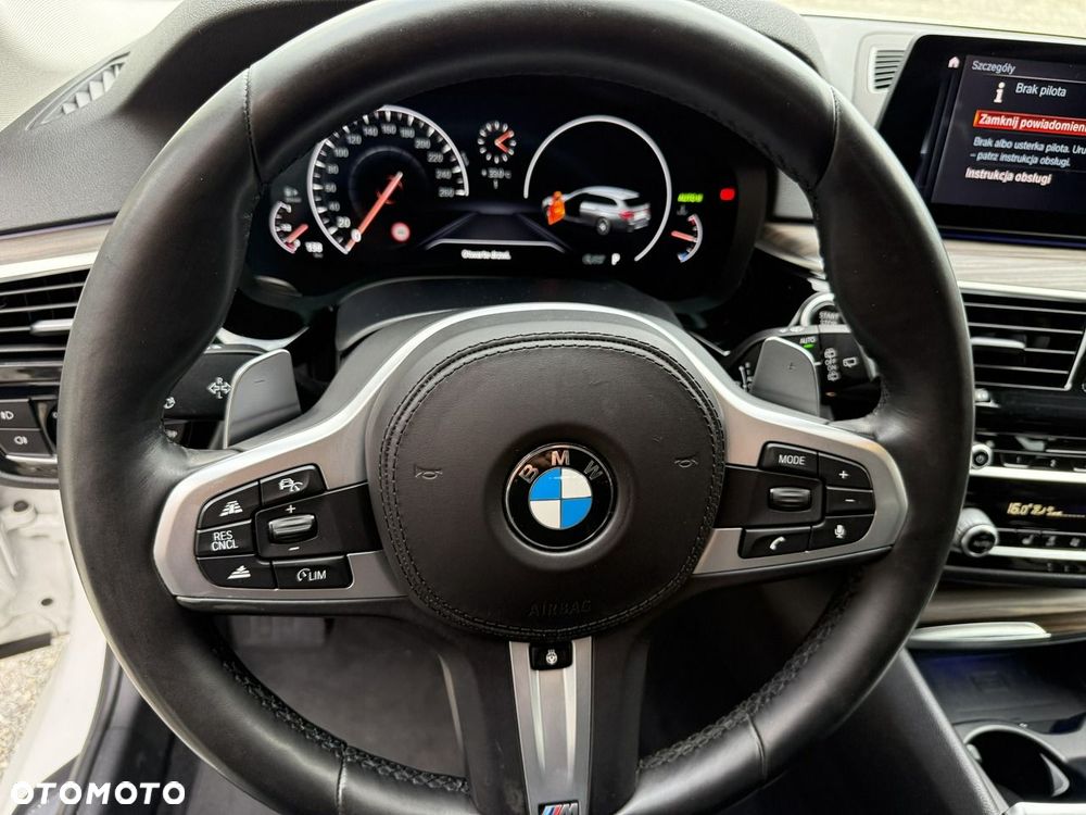 BMW Seria 5 - 35