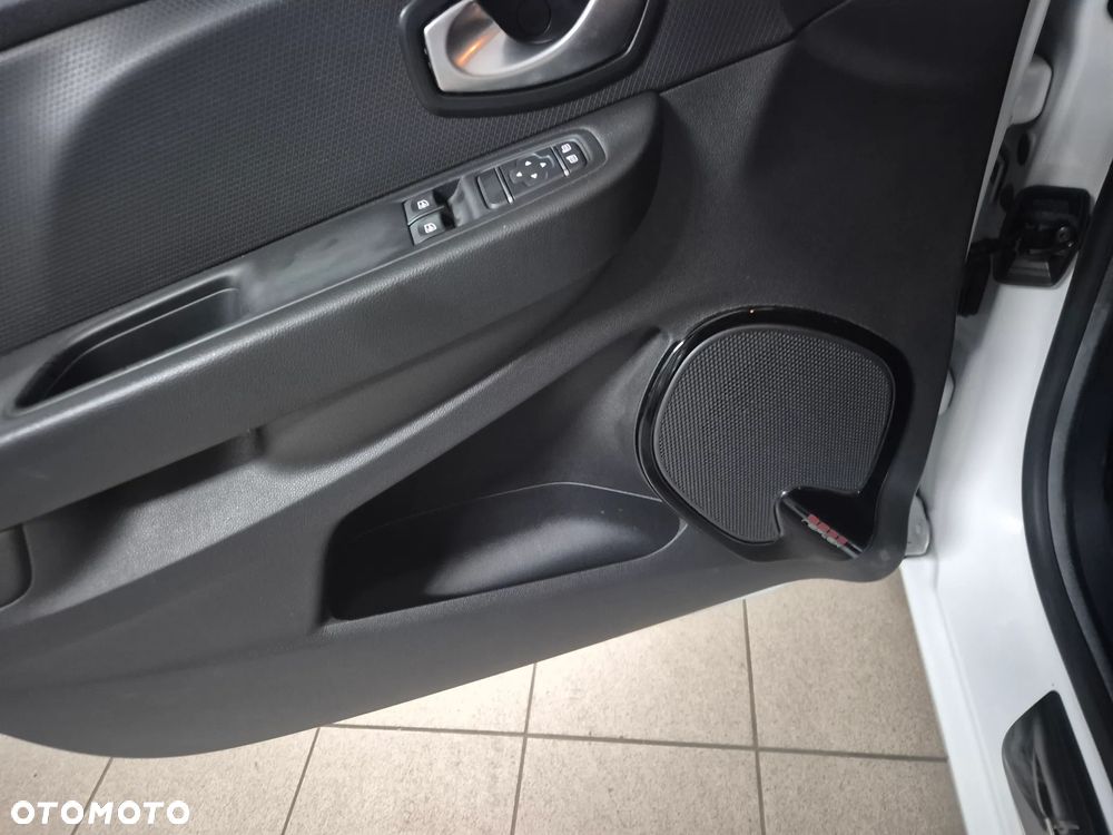 Renault Clio 1.2 16V Limited 2018 - 21