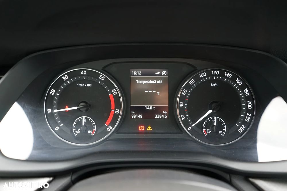 Skoda Octavia 1.5 TSI Ambition - 14