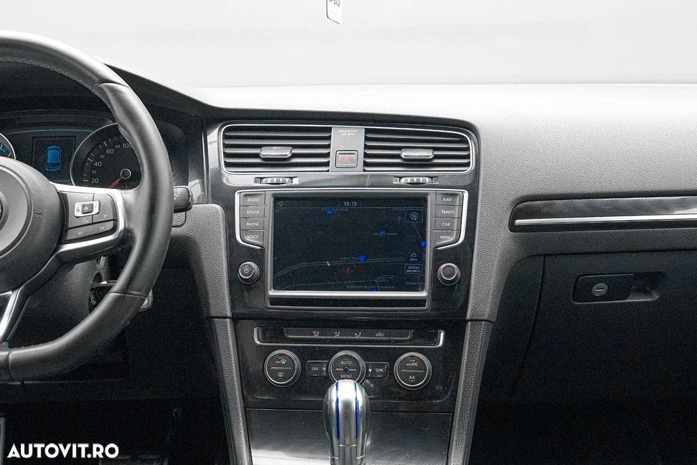 Volkswagen Golf 1.4 GTE Plug-In-Hybrid DSG - 19