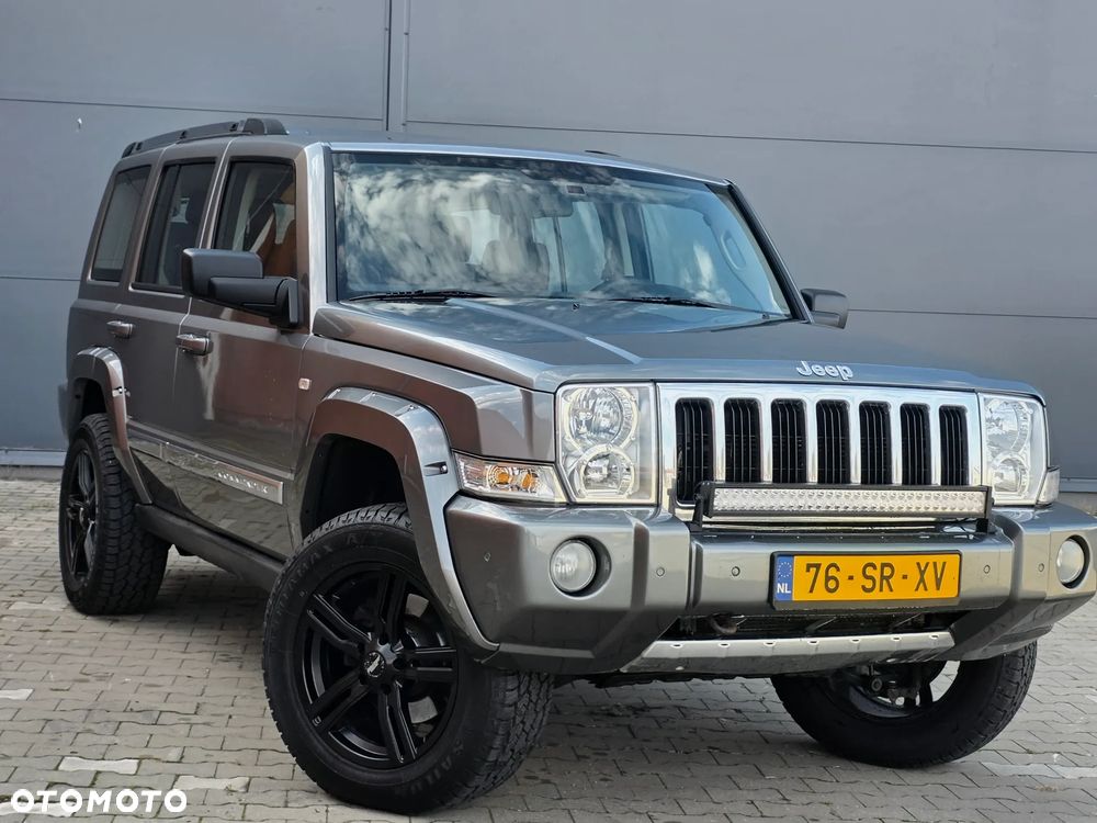 Jeep Commander 5.7 V8 Overland - 1