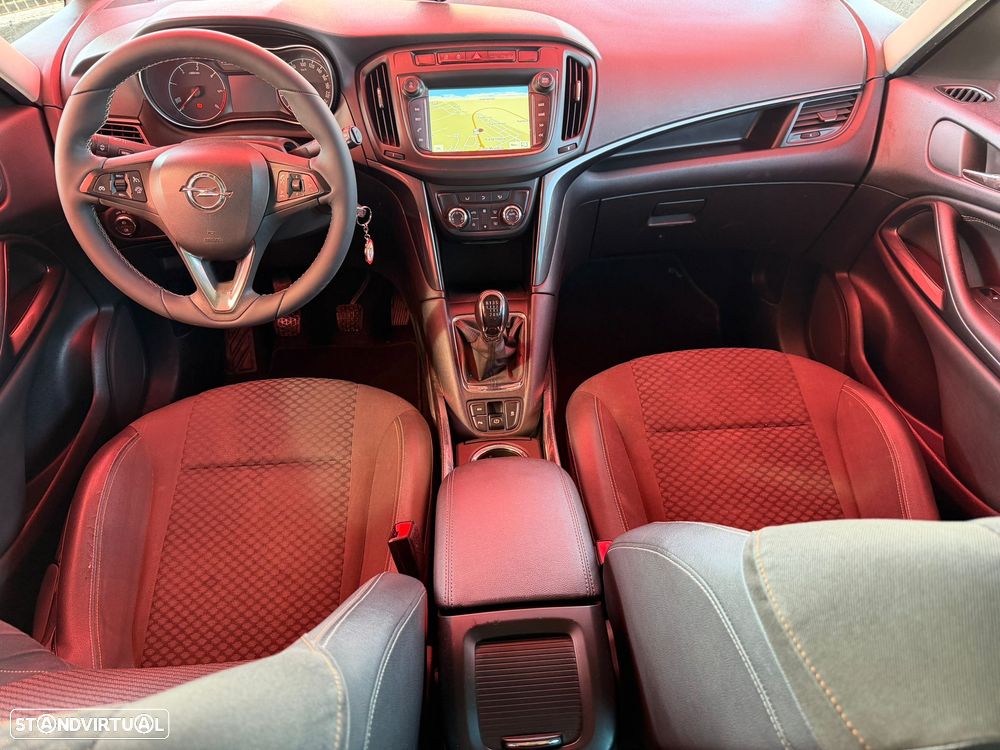 Opel Zafira 1.6 D (CDTi ecoFLEX) S&S Innovation — fotografia 15