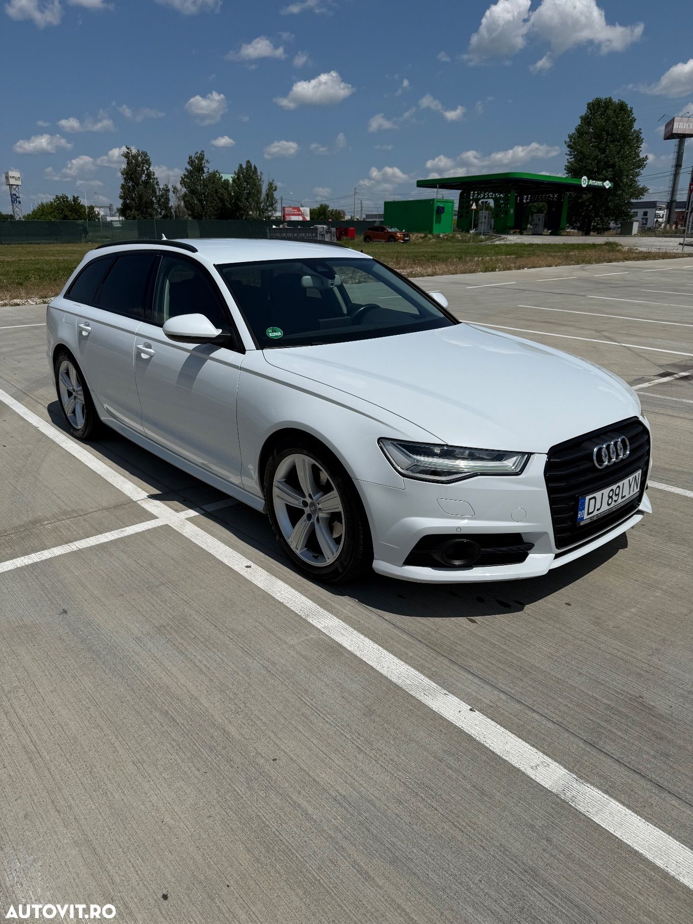 Audi A6 Avant 2.0 TDI Ultra S tronic - 1