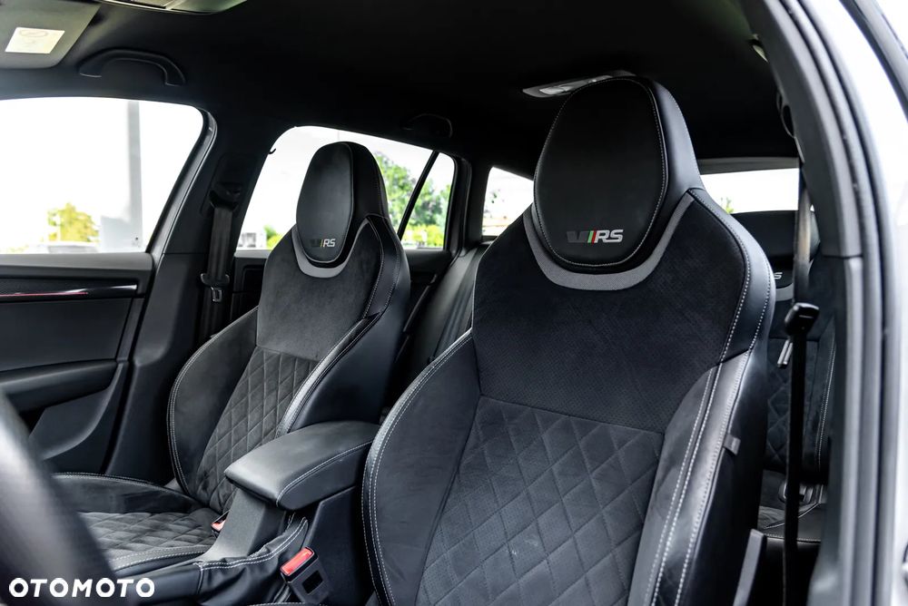 Skoda Octavia 2.0 TDI 4x4 DSG RS - 28