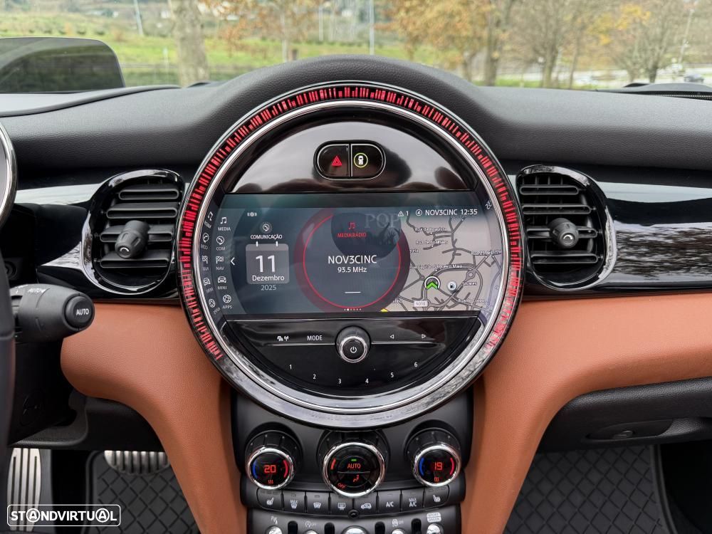 MINI Cabrio John Cooper Works Premium P. JCW Plus - 33