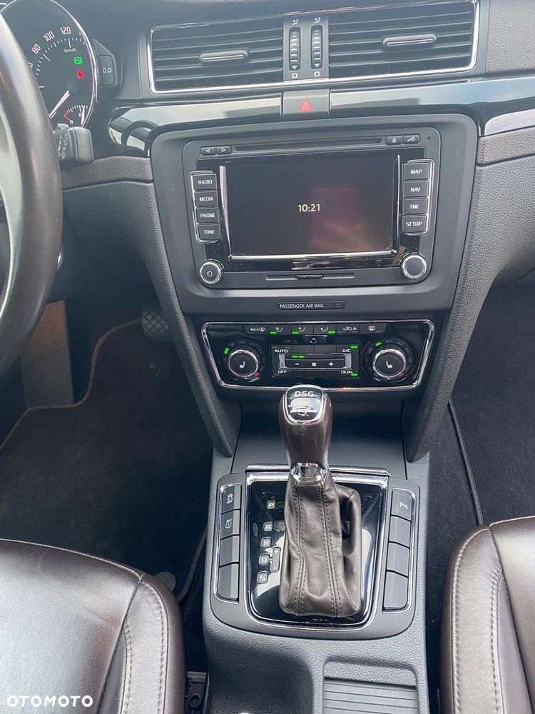 Skoda Superb 3.6 FSI 4x4 L&K DSG - 9