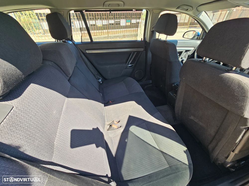 Opel Vectra Caravan 1.9 CDTi Elegance - 10