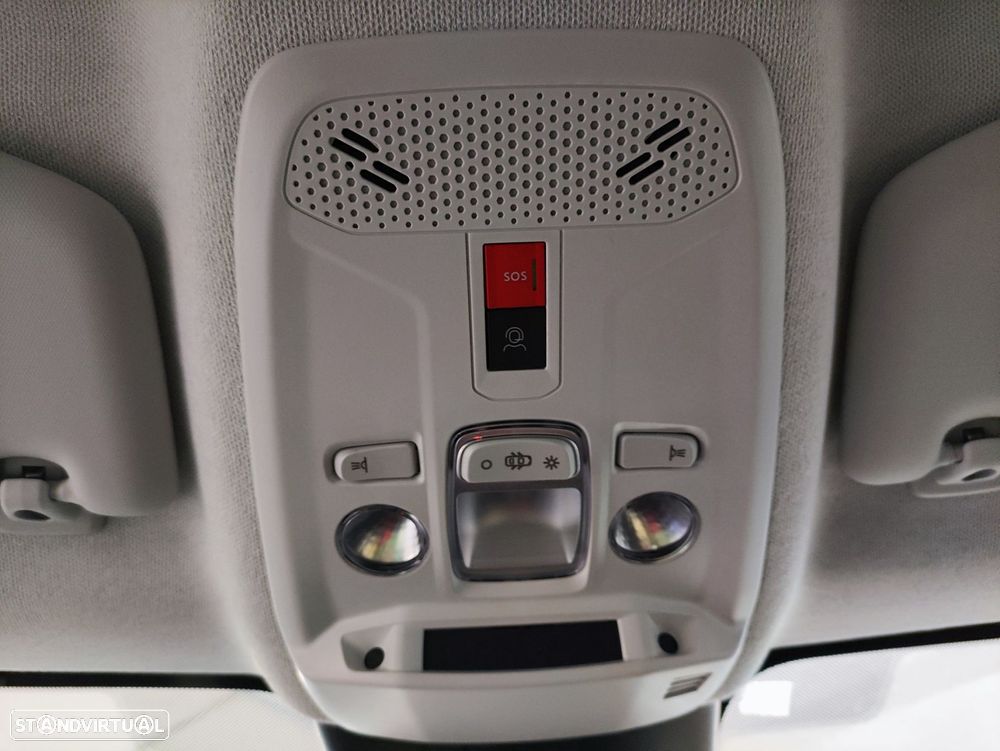 Citroën C4 X 1.2 PureTech Plus EAT8 - 27