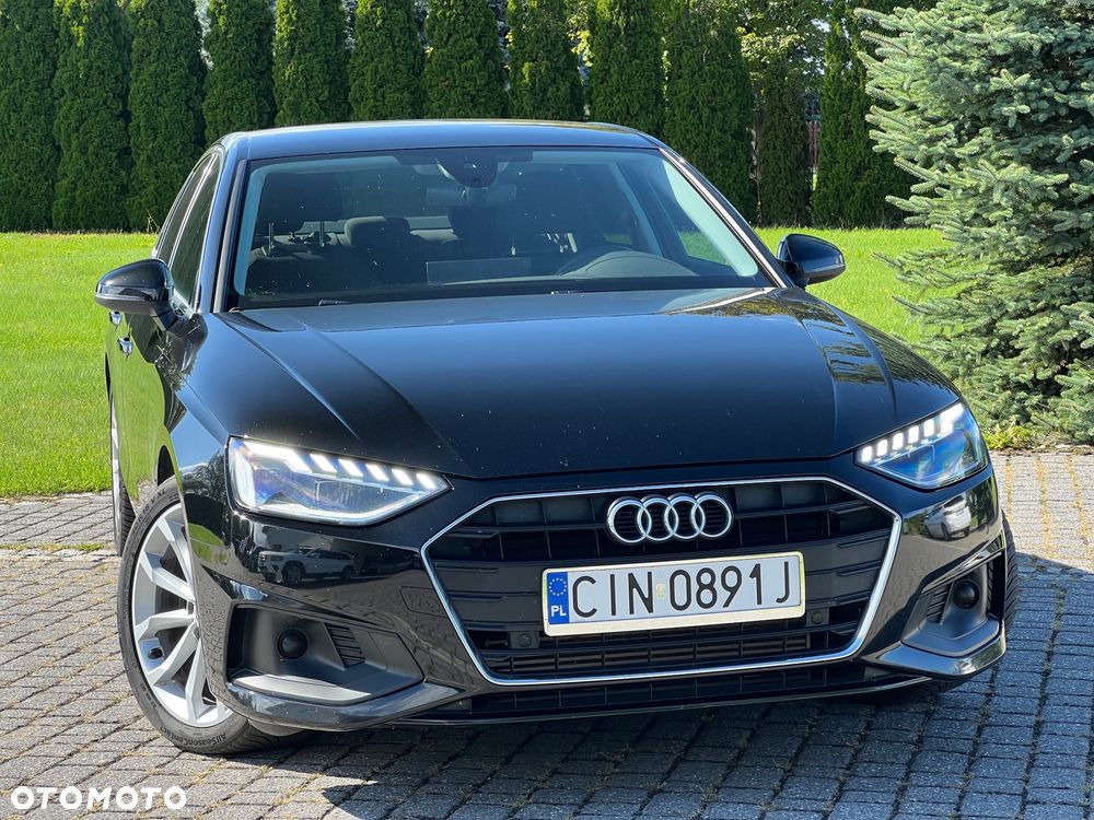 Audi A4 Limousine - 5