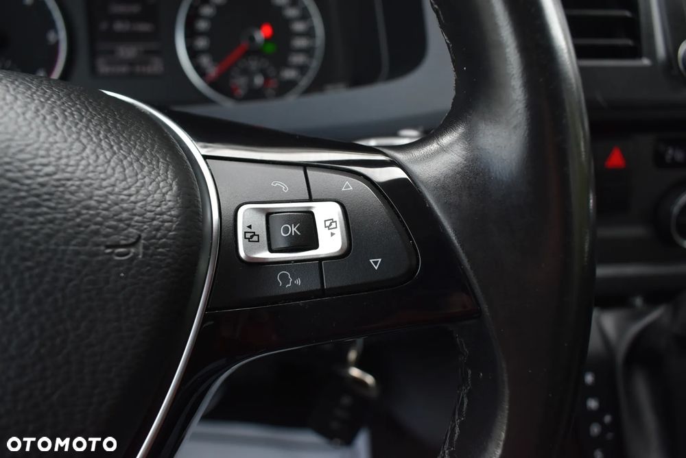 Volkswagen Caravelle 2.0 TDI L2 Comfortline DSG - 27