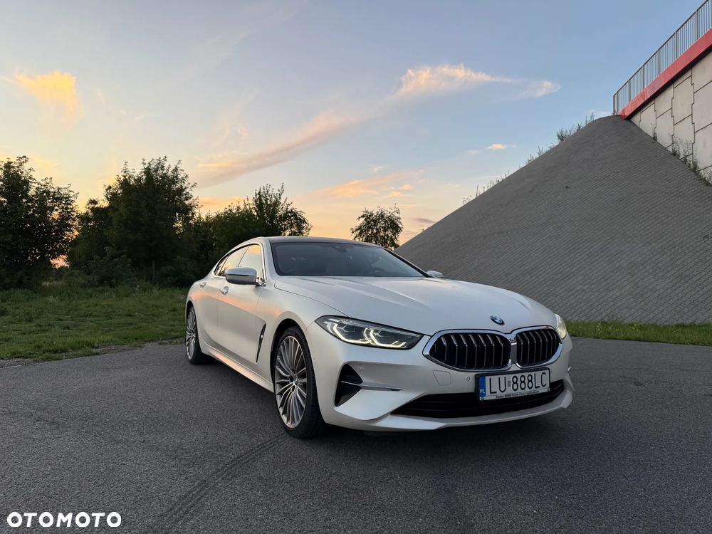 BMW Seria 8 - 11
