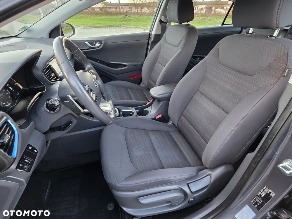Hyundai IONIQ 1.6 GDI - 19