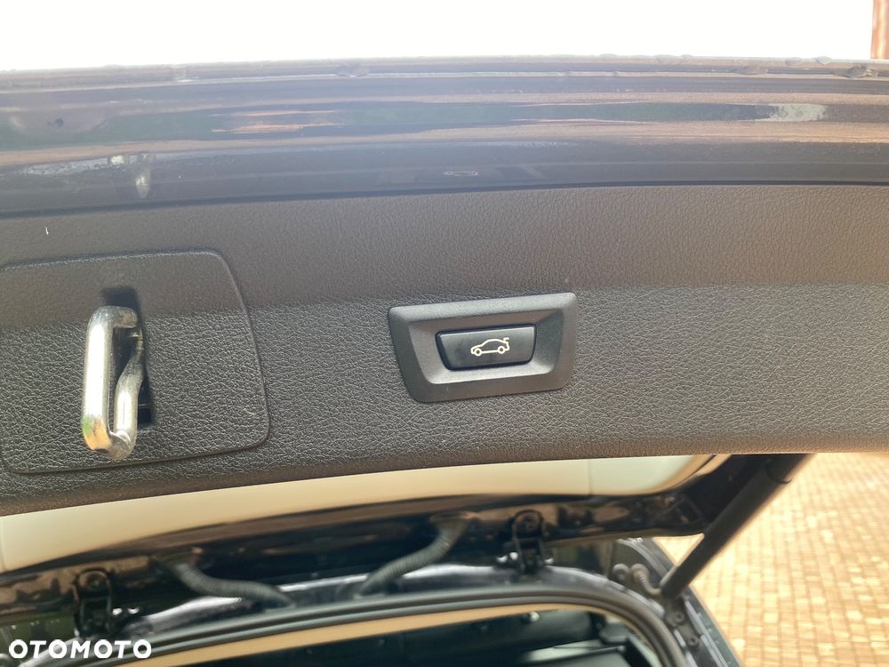 BMW Seria 2 216d Advantage - 7