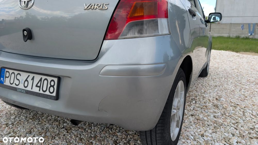 Toyota Yaris - 9