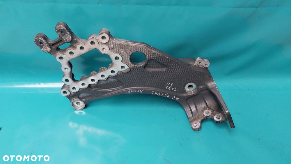 MERCEDES ACTROS MP4 ŁAPA ALU MOCOWANIE RESORA -PRAWA - 1