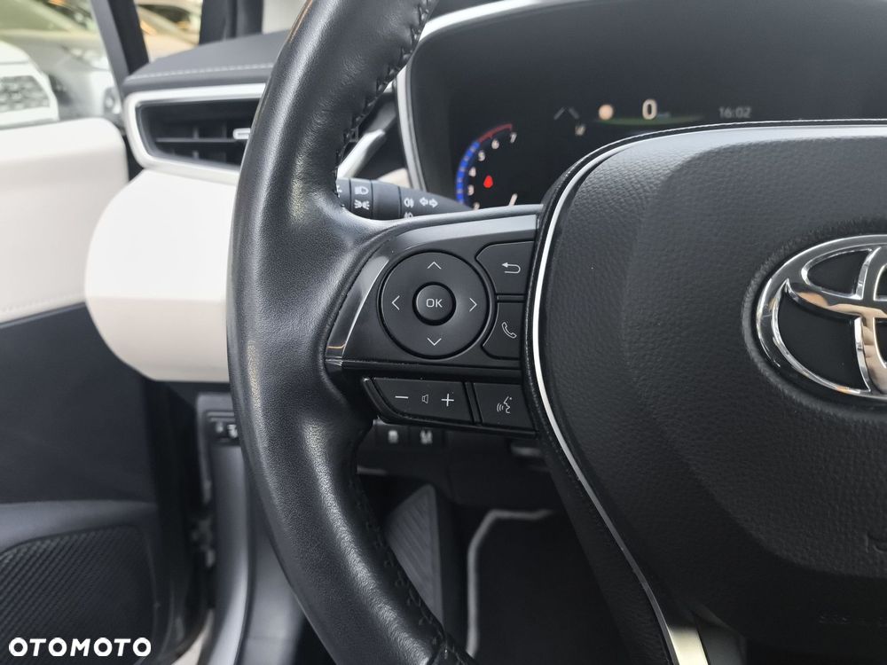 Toyota Corolla 1.8 Hybrid Executive - 17