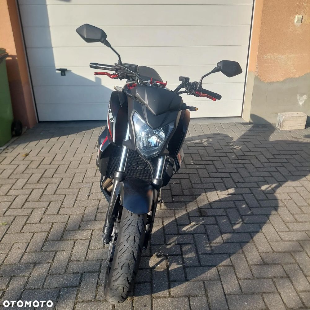 Honda CB - 3