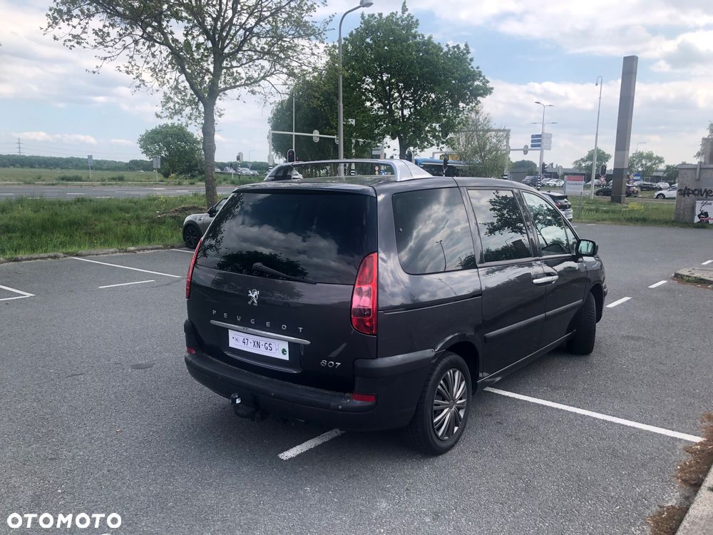 Citroën C8 2.0 16V Style - 8