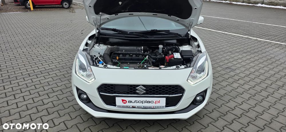 Suzuki Swift 1.2 SHVS Premium Plus - 22