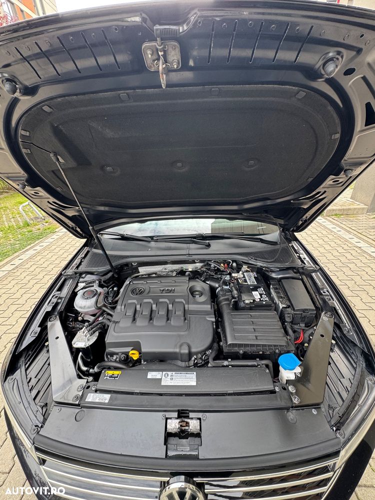 Volkswagen Passat 2.0 TDI (BlueMotion Technology) Highline - 23